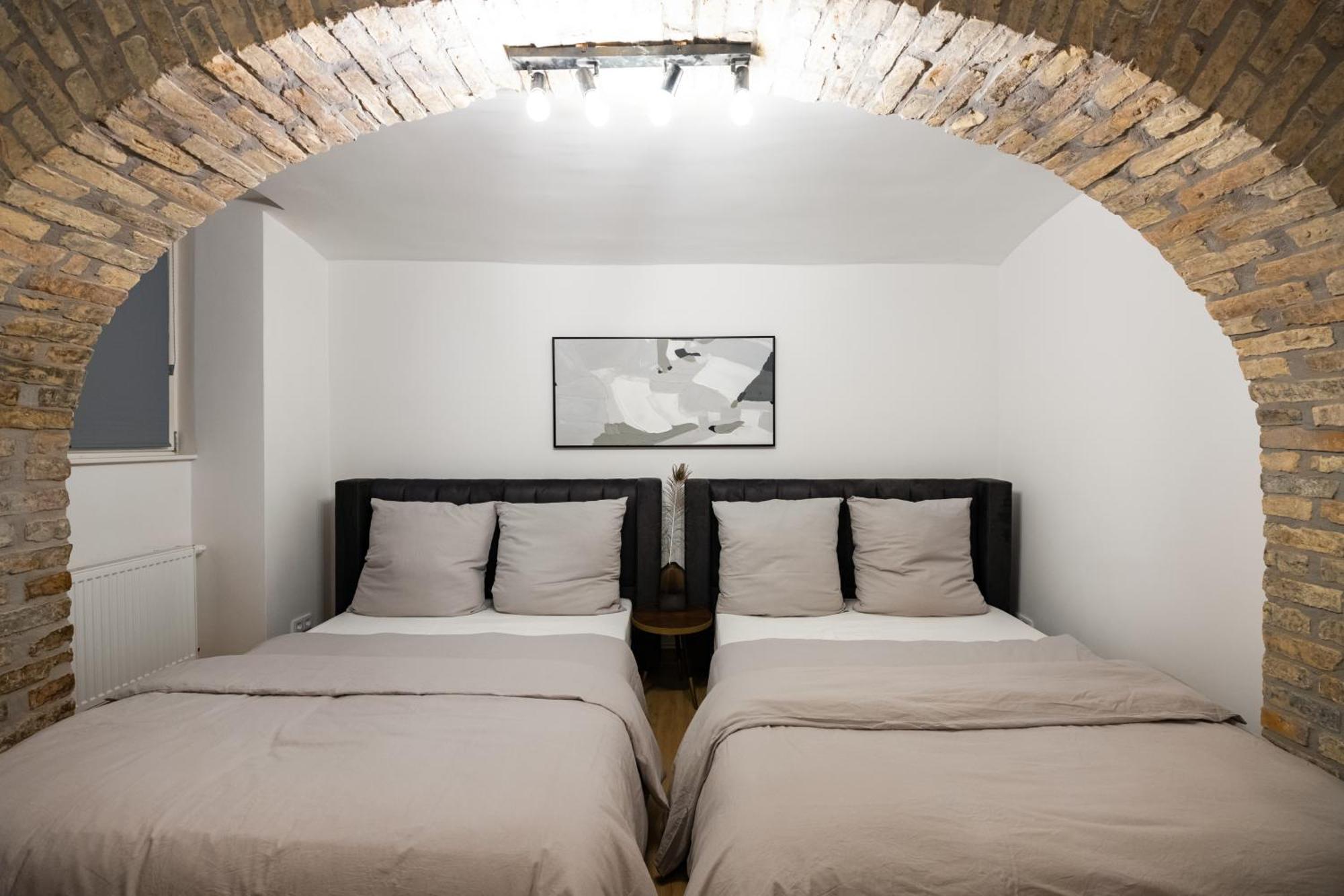 Kraus7 Ron Apartamento *