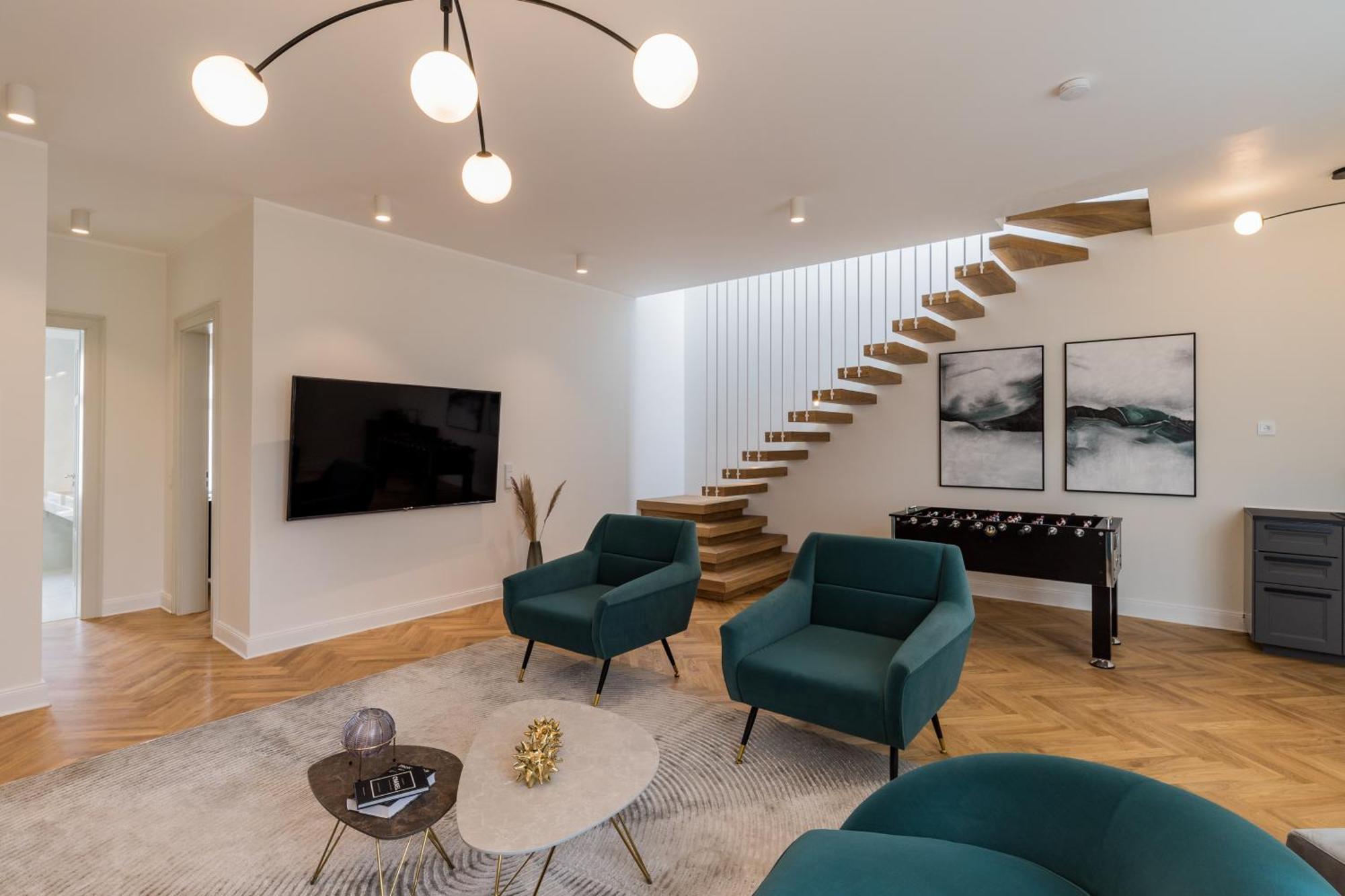 Kraus7 Ron Apartamento